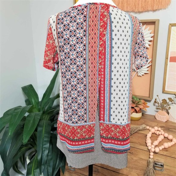 Top, Blouse. Red, Tan, Blue, White, Multi Print. Dana Buchman Brand. - Picture 6 of 16